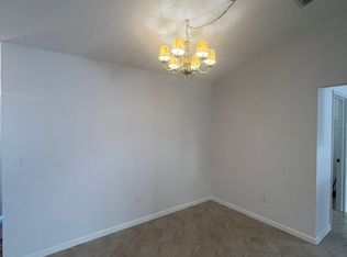 6585 Skyler Jean Dr, Jacksonville, FL 32244