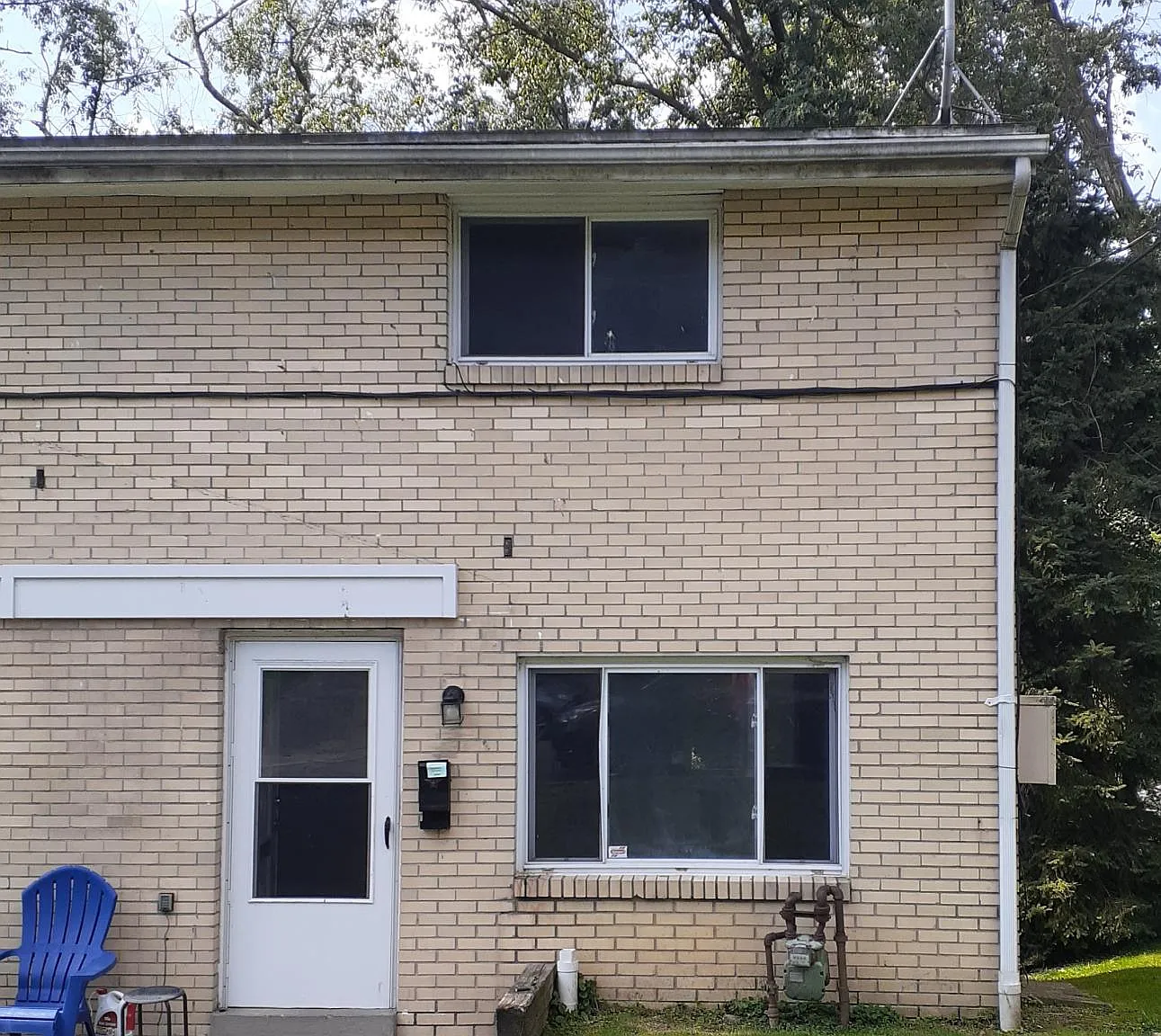 2 bed, 1140 sqft, $1,000 — Photo 2