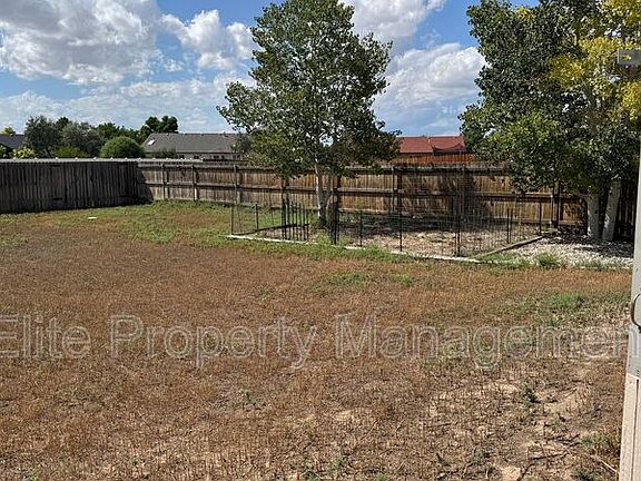 3rd image of 107 S Brewer Dr