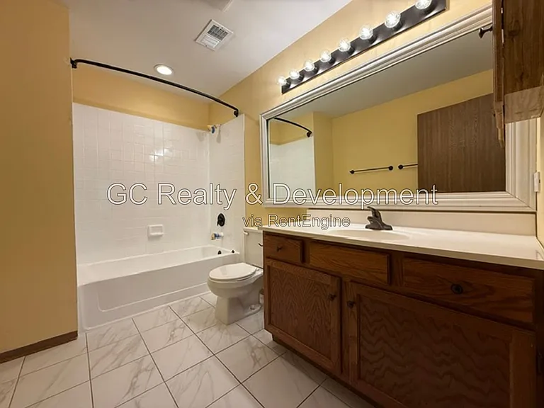 2856 Heatherwood Dr #3 — Photo 18