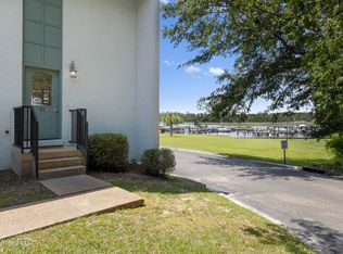 3230 Cumberland Rd APT 25, Ocean Springs, MS 39564
