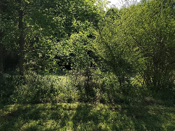 3rd image of 512 County Road 147