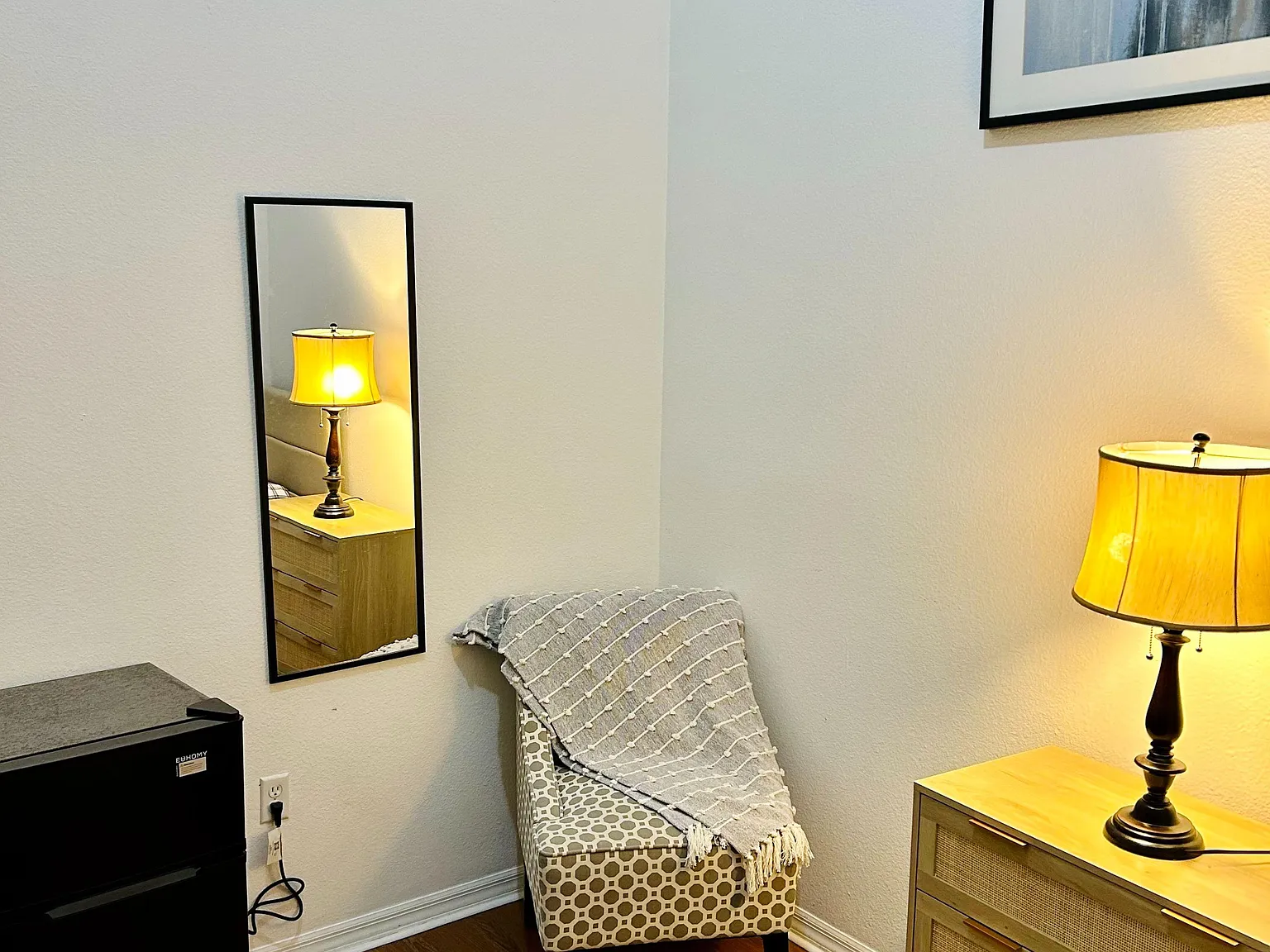 4 bed, 2.0 bath, 1897 sqft, $1,118 — Photo 4