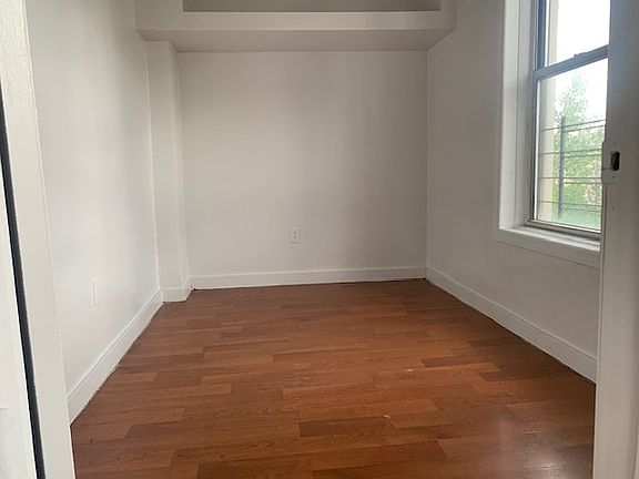 3rd image of 203 W 144th St APT 20