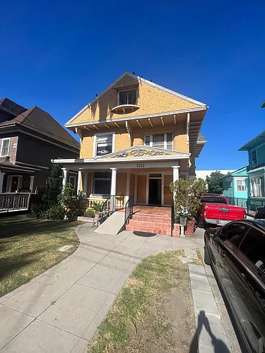 2111 S Union Ave #4 Photo 1