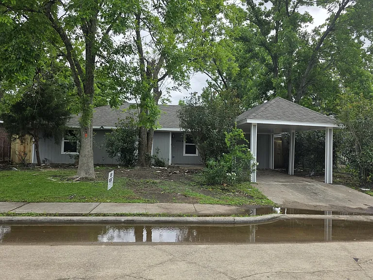 3914 Southlawn St — Photo 12