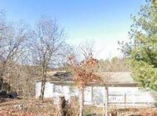 122 Roark Rd, Eureka Springs, AR 72632