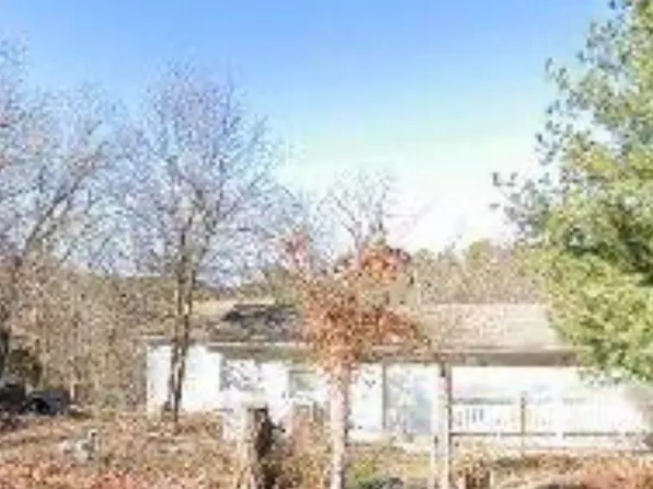 122 Roark Rd, Eureka Springs, AR 72632