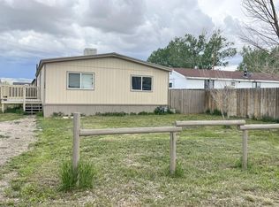 534 S Oak St, La Barge, WY 83123