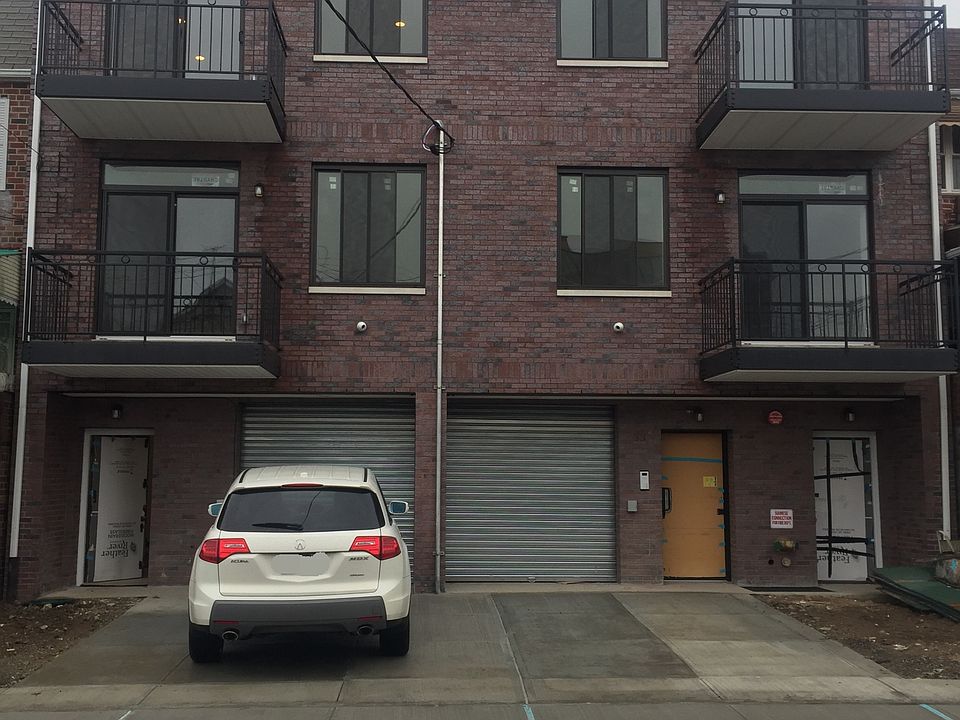 1st image of 33 Bay 41 St #2A