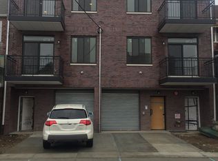 33 Bay 41 St #3A, Brooklyn, NY 11214