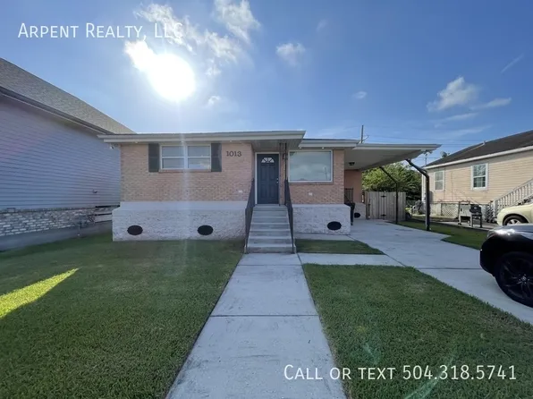 1013 Cougar Dr, Arabi, LA 70032