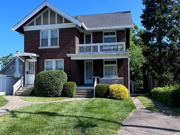 2808 Madison Rd, Cincinnati, OH 45209