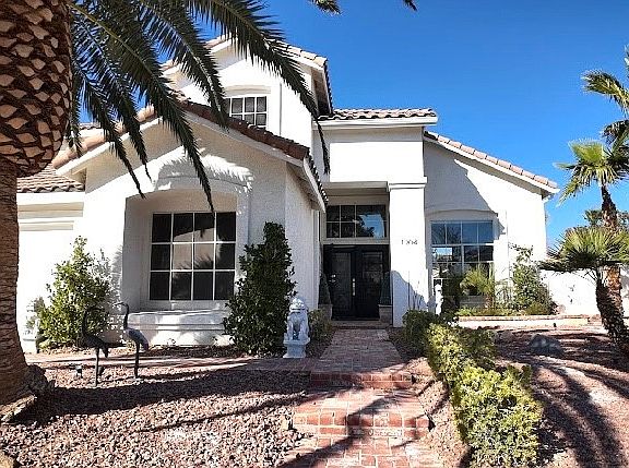 2nd image of 1204 Moorpoint Dr