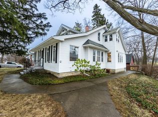 1727 S Green Rd, South Euclid, OH 44121
