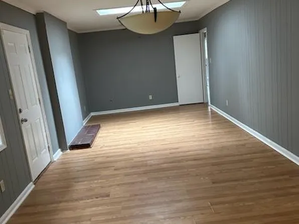 4048 Seven Hills Trl, Stone Mountain, GA 30083