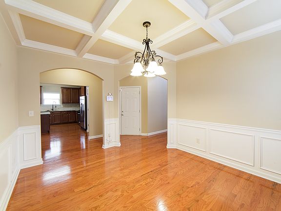Notice Coffered Ceiling 