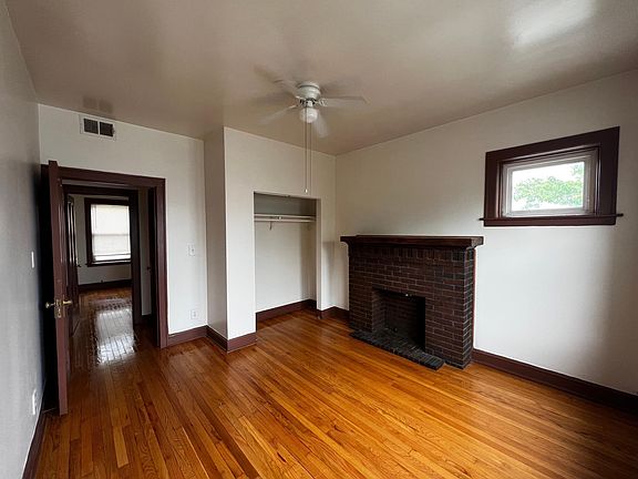4th image of 4954 W Dickens Ave #1