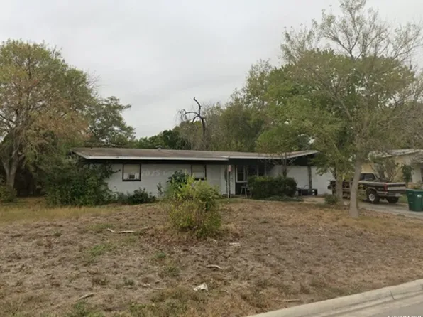 141 Trudy Lane, Universal City, TX 78148