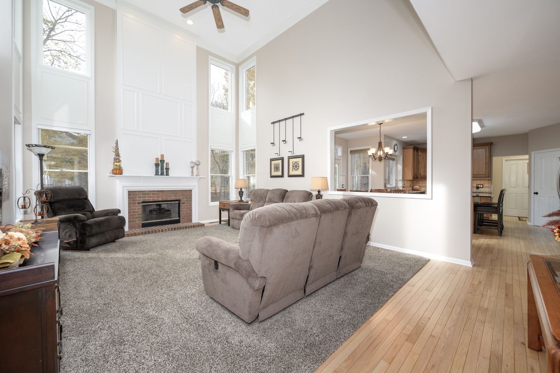 next background image