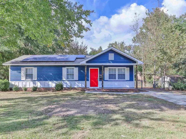 154 Meadow Wood Dr, Lexington, SC 29073