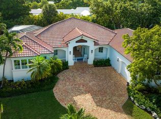 7 Golf Ter, Key Largo, FL 33037