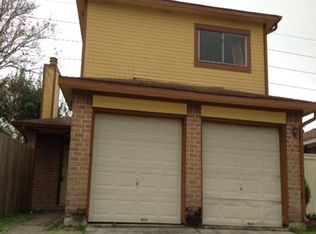 7863 Gatehouse Dr, Houston, TX 77040