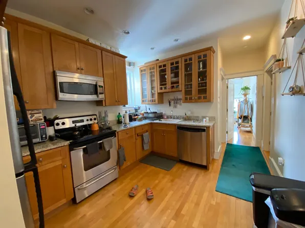 3 Arlington St, Cambridge, MA 02140