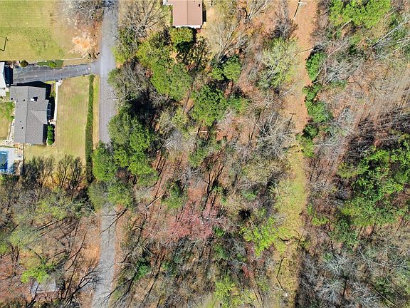 4th image of 0 Springdale Ave