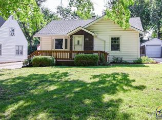 916 SW Wayne Ave, Topeka, KS 66606