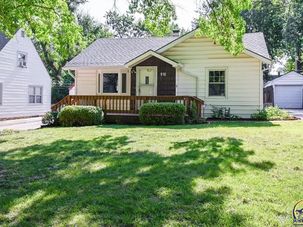 916 SW Wayne Ave, Topeka, KS 66606