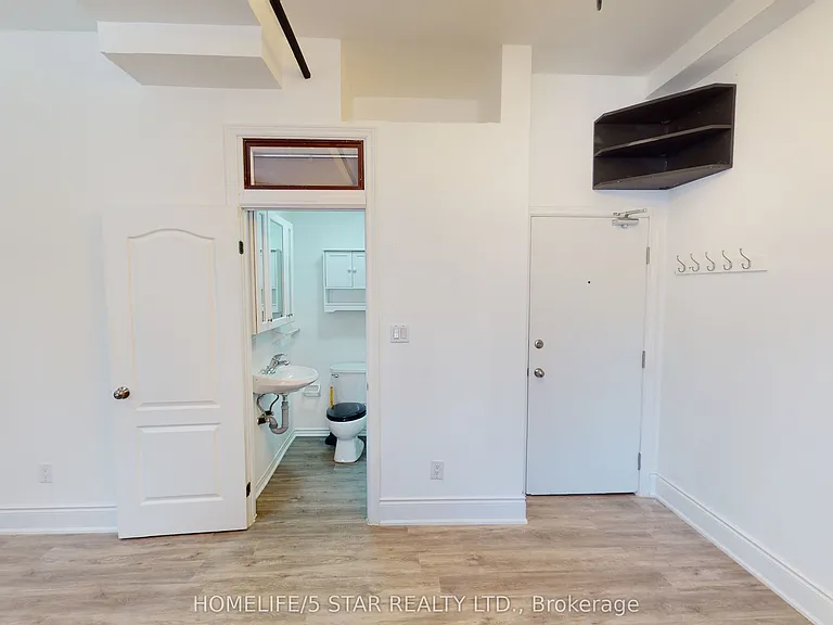 1152 Gerrard St E #201 — Photo 13