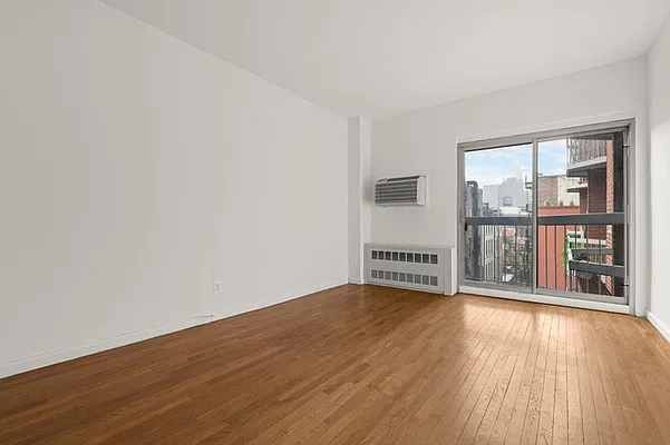 Rented by Nest Seekers International | media 8