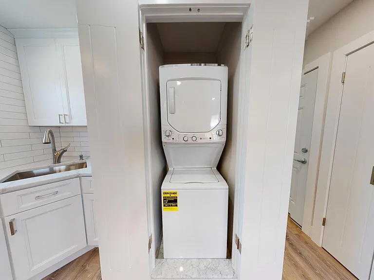 Washer & Dryer
