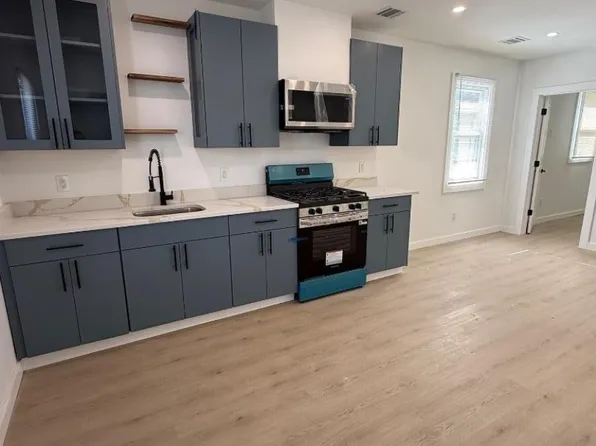 94 Broughton Ave #2A, Bloomfield, NJ 07003
