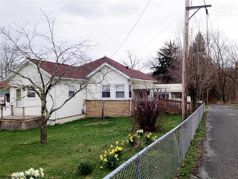1st image of 33 Emma St
