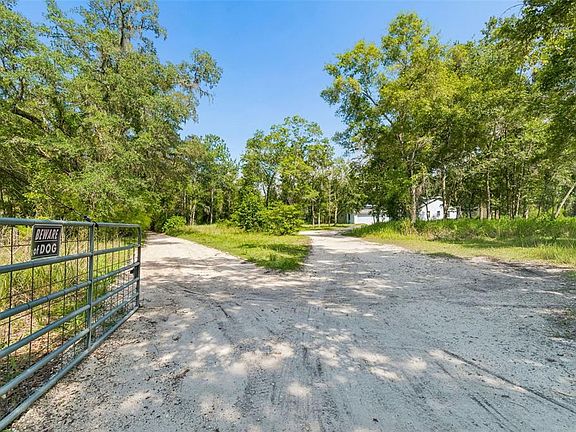 3rd image of 3140 CRUM ROAD