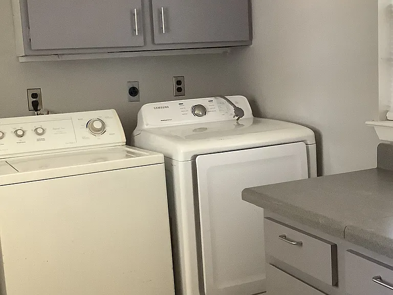 430 Kathleen Dr — Photo 21