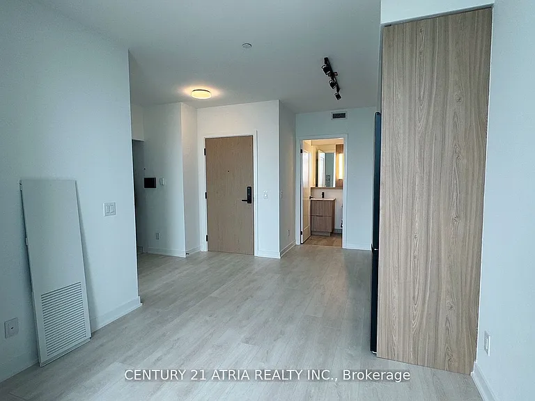 5 Defries St #LPH01 — Photo 2
