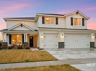 5270 N Mallorca Way, Meridian, ID 83646