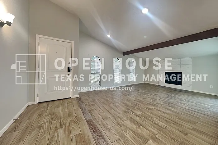 3815 Marywood Dr — Photo 3