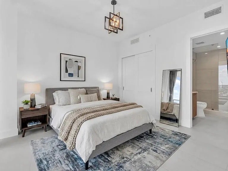 151 N Seabreeze Blvd #1902 — Photo 32