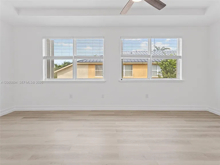 5502 NW 112th Ct #5502 — Photo 17