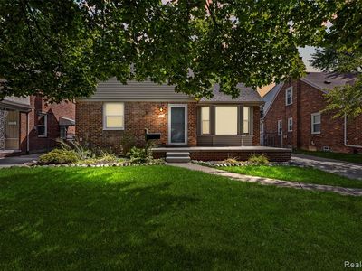 8478 Hazelton St, Dearborn Heights, MI, 48127