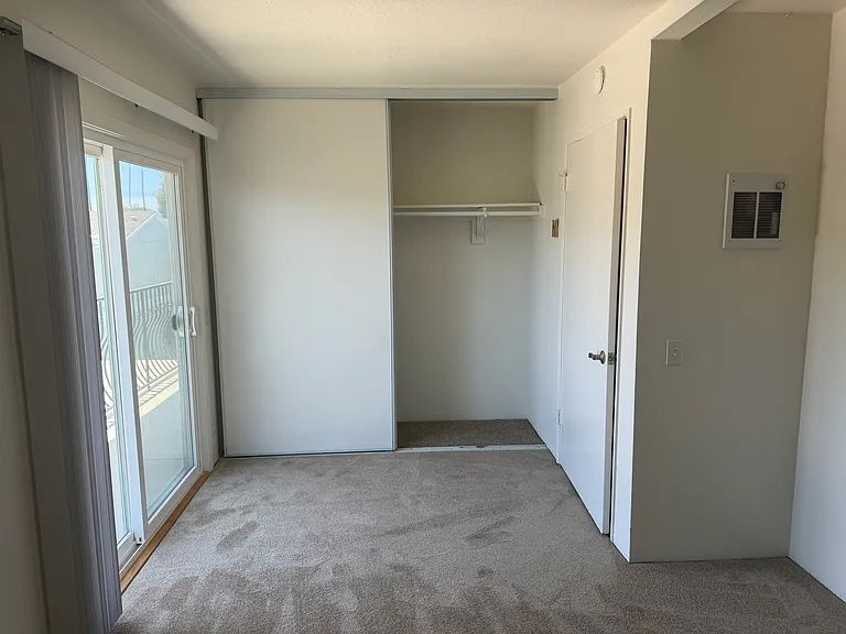 4624 W Point Loma Blvd #9 — Photo 24