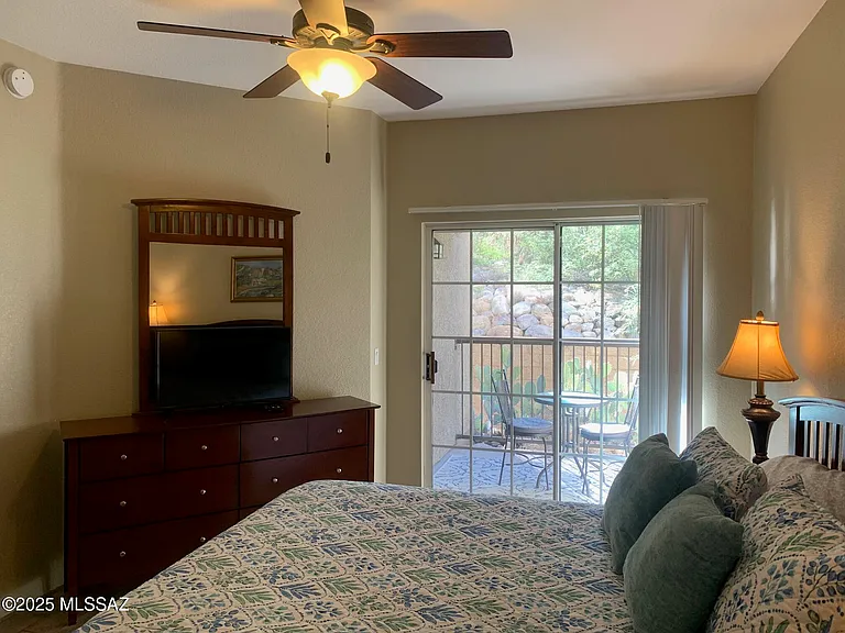 1500 E Pusch Wilderness Dr #12107 — Photo 12