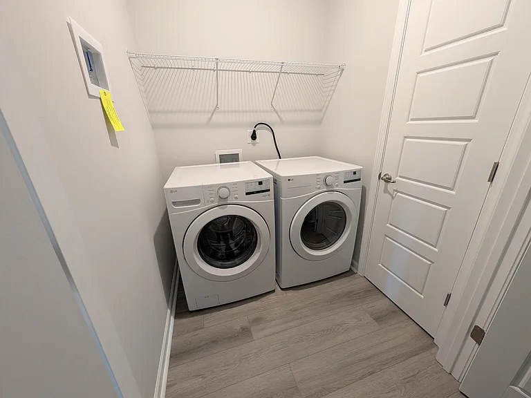 Bull River Bluff Apartments - Unit 7 — Photo 5