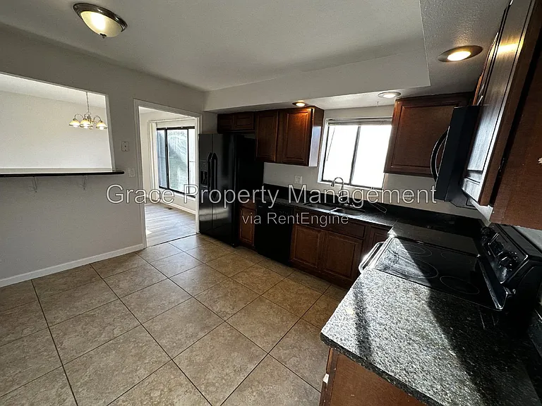 24 Mountain Shadows Ct — Photo 13