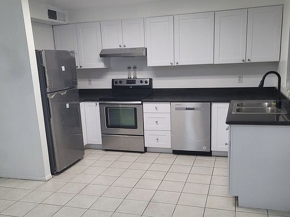 2nd image of 3524 E Karen Dr