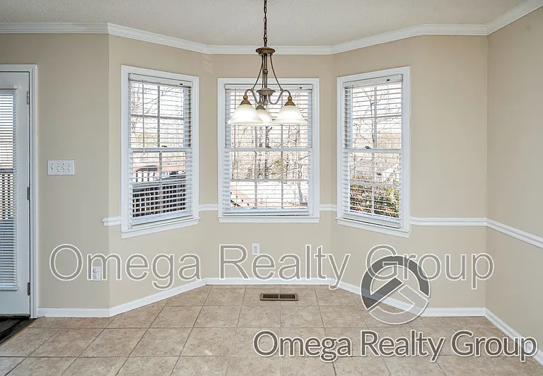 7504 Carrolwood Way — Photo 15